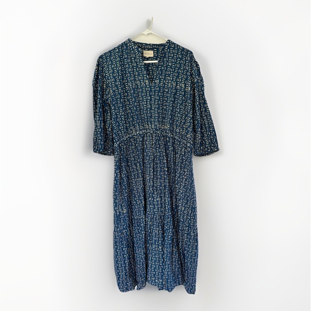Maelu Women's Tiered Maxi Dress Blue‎ Dash Tie Waist Size Large V Neck Flowy